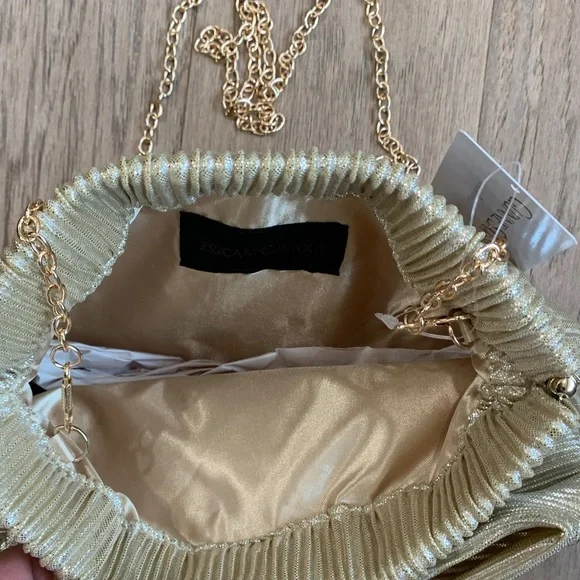 Gunne Sax by Jessica McClintock Vivienne Bow Clutch - Picture 5 of 10